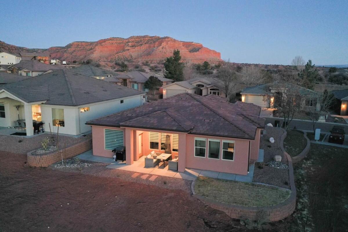 Red Canyon Bunkhouse At Kanab - New West Properties Екстериор снимка