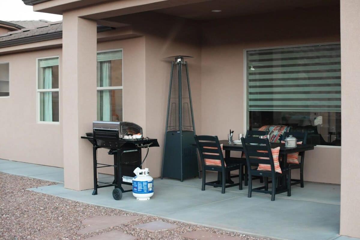 Red Canyon Bunkhouse At Kanab - New West Properties Екстериор снимка
